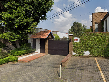 CASA EN REMATE, EN SAN BERNABE