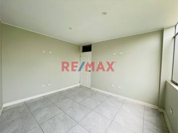 Se Vende Departamento De Estreno 2Do Piso En Huachipa