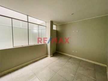 Se Vende Departamento De Estreno 2Do Piso En Huachipa