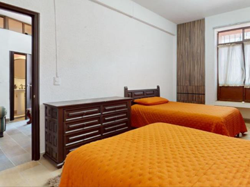 PRECIOSA CASA UBICADA EN XALAPA CENTRO, CON TODOS LOS SERVICIOS CERCANOS