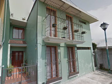 PRECIOSA CASA UBICADA EN XALAPA CENTRO, CON TODOS LOS SERVICIOS CERCANOS