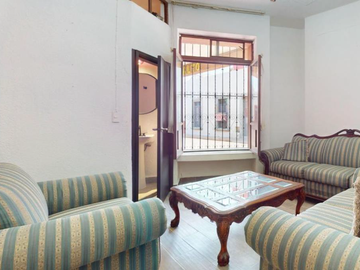 PRECIOSA CASA UBICADA EN XALAPA CENTRO, CON TODOS LOS SERVICIOS CERCANOS