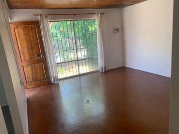 Se vende casa de una planta en sector surponiente, Talca