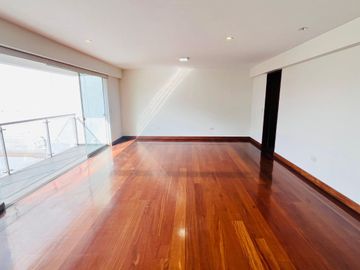 Venta Exclusivo Departamento Urbanización Monterrico Norte San Borja
