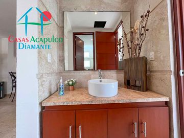 ¡Una sola propiedad, infinitas posibilidades! Inversión única en Vidamar con 4 apartaestudios en uno