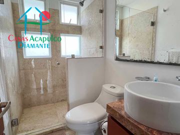¡Una sola propiedad, infinitas posibilidades! Inversión única en Vidamar con 4 apartaestudios en uno
