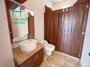 ¡Una sola propiedad, infinitas posibilidades! Inversión única en Vidamar con 4 apartaestudios en uno
