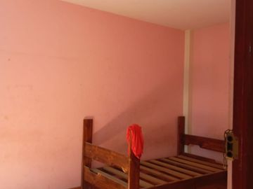 Venta De Casa De 3 Pisos En Puente Piedra