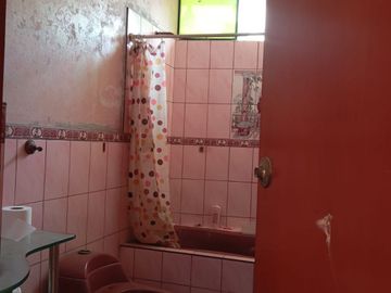 Venta De Casa De 3 Pisos En Puente Piedra