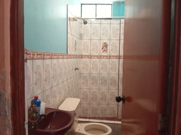 Venta De Casa De 3 Pisos En Puente Piedra
