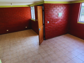 🏡 ¡Tu nuevo hogar te espera en Pirque! 🌳✨ 🌟 ¡Valor conversable!
