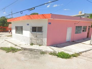 Casa en Venta. San Luis, Mérida, Yucatán. Remate Hipotecario.