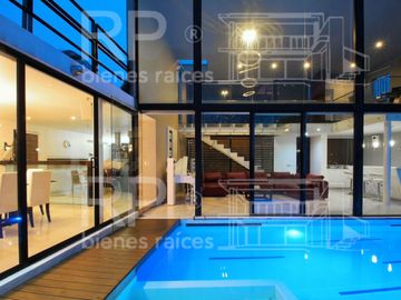 Casa en venta, Condado de Sayavedra