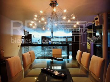 Casa en venta, Condado de Sayavedra