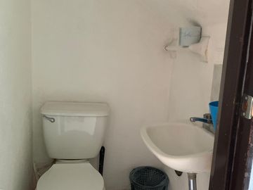 VENDO CASA EN LOMAS DE LA PRESA LEON GUANAJUATO