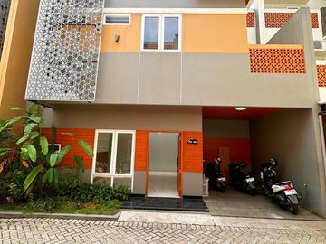 Rumah Ready Murah 2 Lantai / 4 Kamar Jagakarsa Jakarta Selatan Shm