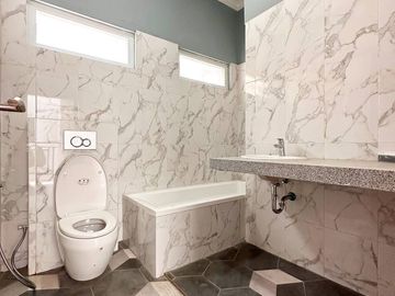 Rumah Ready Murah 2 Lantai / 4 Kamar Jagakarsa Jakarta Selatan Shm