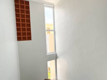 Rumah Ready Murah 2 Lantai / 4 Kamar Jagakarsa Jakarta Selatan Shm