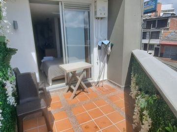 VENTA DE APARTAESTUDIO DE 34 M2 EN AVDA. SANTANDER-SECTOR TRIANGULO. MANIZALES-CALDAS