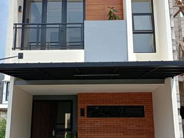 Rumah Mw Islamic Ciater BSD Serpong, Baru, Dekat Tol, di Tangsel, Kota Tangerang Selatan Jual Dijual