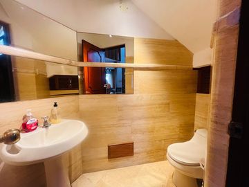 Acogedora Casa con piscina en Cedros de Villa