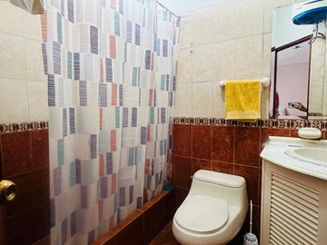 Acogedora Casa con piscina en Cedros de Villa
