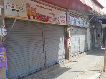 CASA MULTIFAMILIAR DE 5 PISOS - EL PORVENIR