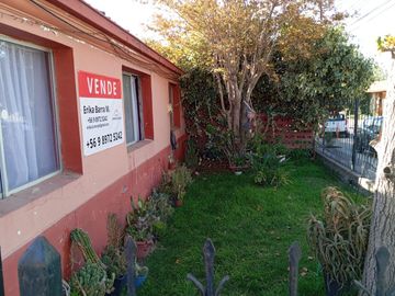 ¡Gran Oportunidad en Puente Alto! Propiedad con dos casas en amplio terreno
