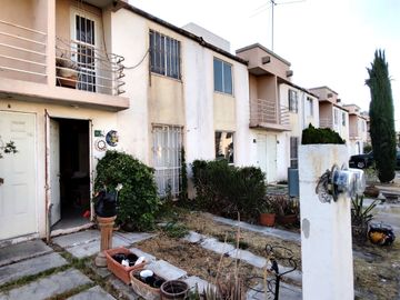 CASA EN VENTA EN PASEOS DE SAN MIGUEL