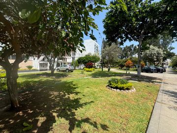 ¡ Flat de estreno, en Venta en Los Sauces Surquillo!