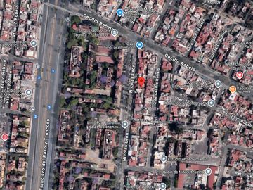 ***Casa en remate*** Calle Nicolás León, Jardín Balbuena, Venustiano Carranza, CDMX.
