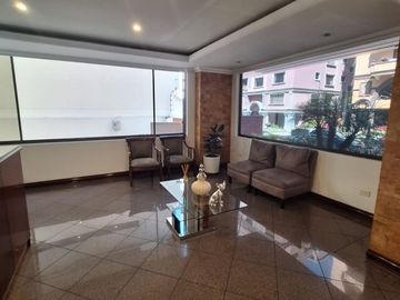 VENTA HERMOSA SUITE LUXEMBURGO Y AV. PORTUGAL