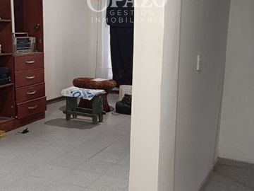Casa con terreno de 390 m2 y dos casas adicionales más jardín a precio rebajado