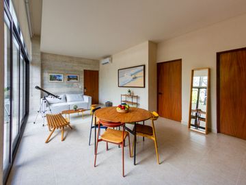 GARDEN HOUSE CON PRECIO DE OPORTUNIDAD, IDEAL PARA RENTA VACACIONAL CON AMENIDADES EN AV NADER