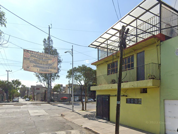 ***Casa en remate*** Calle Oriente 178, Moctezuma 2da Sección, Venustiano Carranza, CDMX.