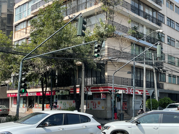 Departamento Colonia Polanco, Homero #·1604 Miguel Hidalgo. Esquina Fc Cuernavaca, Entre Ejército Nacional Y Av. Horacio, Antara Polanco. FL19-RU