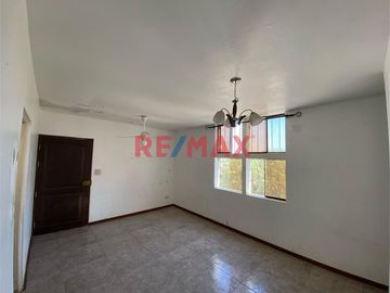 Departamento En Venta En Urbanización Miraflores // ID: 1136683