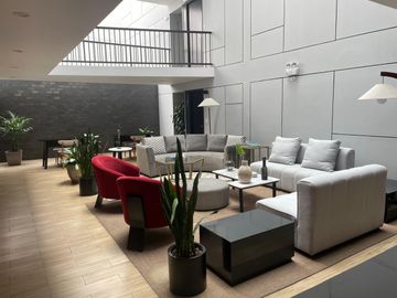 Moderno Departamento amoblado en excelente zona de San Isidro