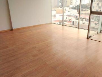 DEPARTAMENTO EN MAGDALENA, COLINDA CON SAN ISIDRO