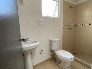CASA EN VENTA EN BOSQUES DE SANCTORUM CUAUTLANCINGO PUEBLA CERCA DE VW, AUTOPISTA MEXICO PUEBLA