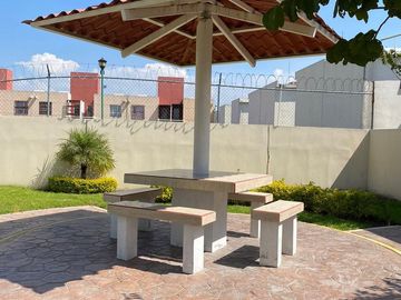 CASA EN VENTA EN BOSQUES DE SANCTORUM CUAUTLANCINGO PUEBLA CERCA DE VW, AUTOPISTA MEXICO PUEBLA