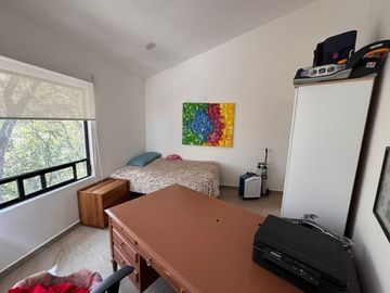 CASA EN VENTA, RECIÉN REMODELADA, CONDADO DE SAYAVEDRA, ATIZAPÁN DE ZARAGOZA.