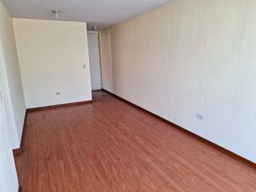 SE VENDE DEPARTAMENTO CON COCHERA EN EL CONDOMINIO CIUDAD NUEVA DE CANTA CALLAO