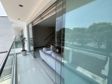 VENTA HERMOSO DEPARTAMENTO EN LA MOLINA – AV. EL CORREGIDOR