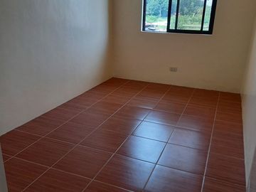 HOUSE AND LOT ORTIGAS EXTENSION SUBDIVISION NO DP FULLY FURNISH TURN OVER