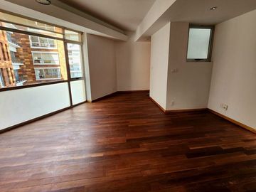 Departamento en Venta en Hares Polanco con amenidades como alberca, gym, cancha de tenis.