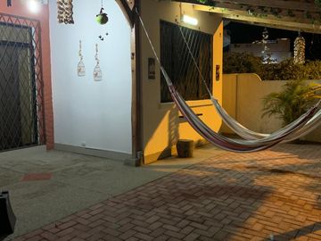 Casa en venta en sector Punta Blanca Santa Elena