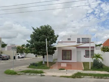 CASA EN VENTA DE RECUPERACION BANCARIA EN LAS AMERICAS, MERIDA, YUC.