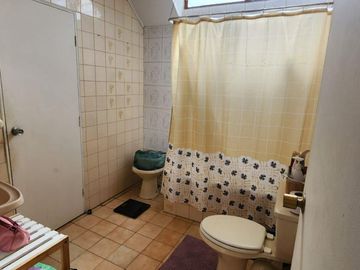 Se vende casa en Avenida El Santo, La Serena