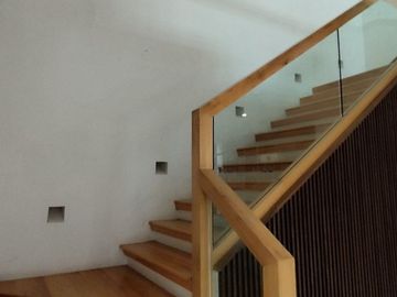 VENTA DE RESIDENCIA EN CAMPOS ELISEOS